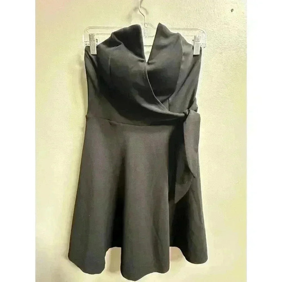 NWT | Francesa’s Edith Strapless Fit & Flare Dress | Black | Women’s Size M - Picture 1 of 9